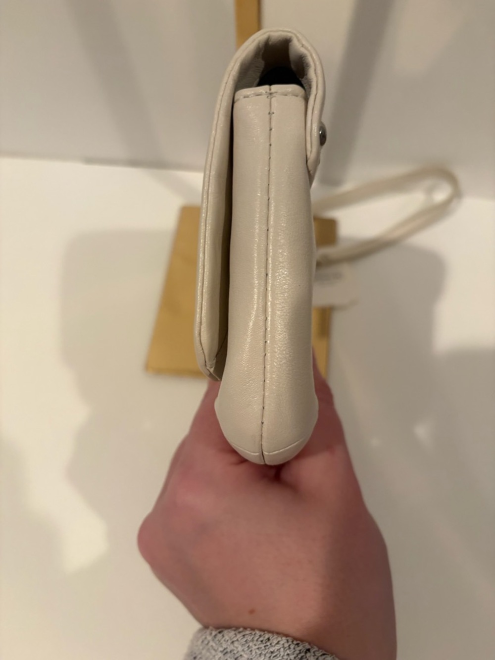 NWT coach off white leather large wristlet - Picture 5 of 8